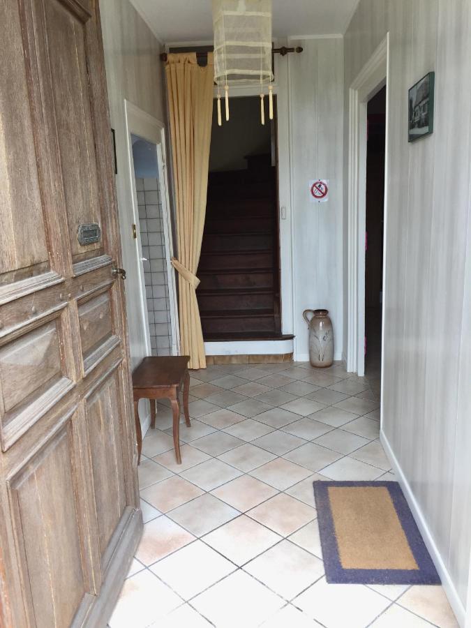 Villa Les Deux Licornes Anchenoncourt-et-Chazel Exterior foto