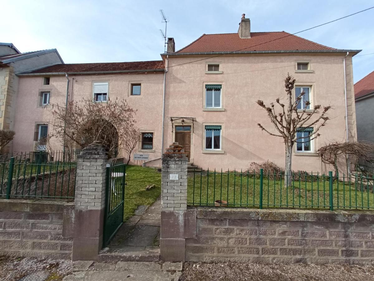 Villa Les Deux Licornes Anchenoncourt-et-Chazel Exterior foto